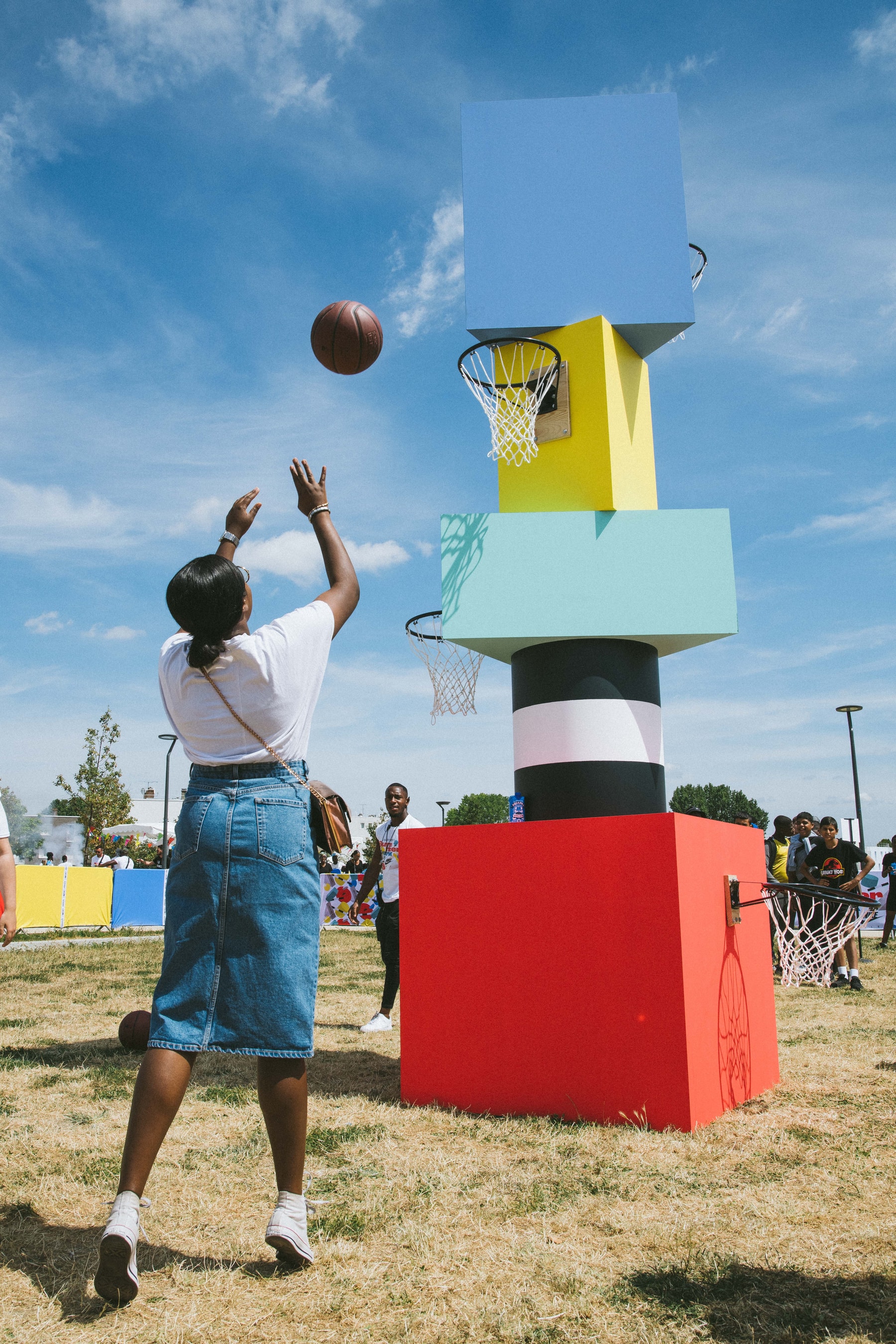 Nike transforme le quartier de La Grande Borne à Grigny en un parc d'attractions le temps d'un weekend