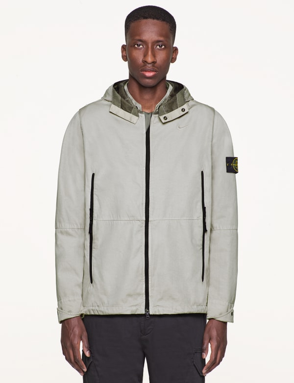 Stone Island x Nike : De nouvelles images de la collab 