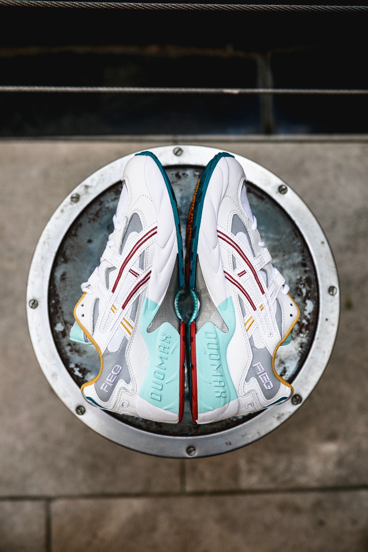 ASICS Ronnie Fieg GEL KAYANO 5 OG photos gros plan sortie date