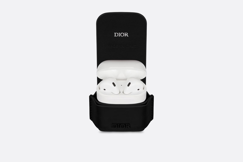 Dior dévoile un étui en cuir pour AirPods
