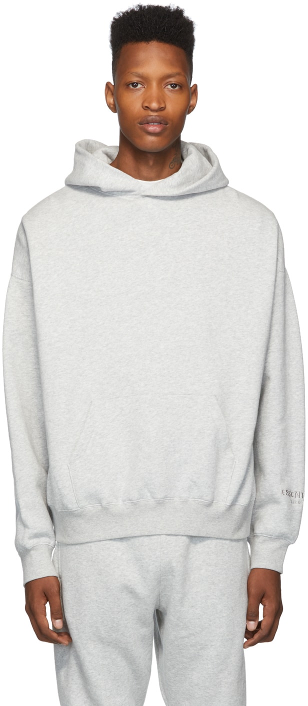 Photo ESSENTIALS Fear of God