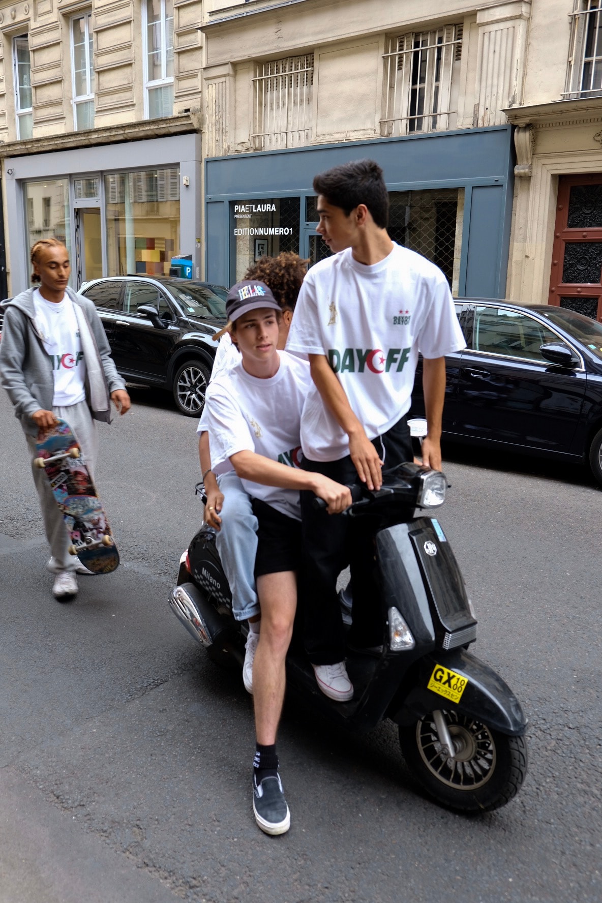 Dayoff Paris sort un tee-shirt hommage à l'Algérie en vue de la finale de la CAN