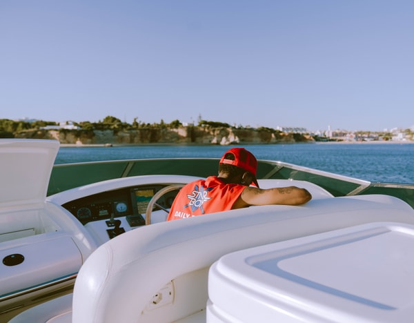 Daily Paper droppe de nouvelles pièces de sa collab avec Wizkid