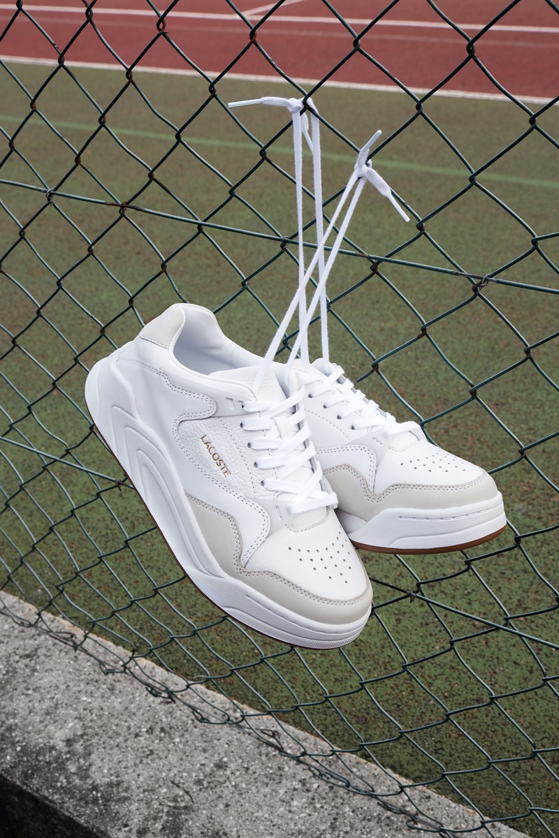 Lacoste revisite sa sneaker Court Slam avec une semelle volumineuse