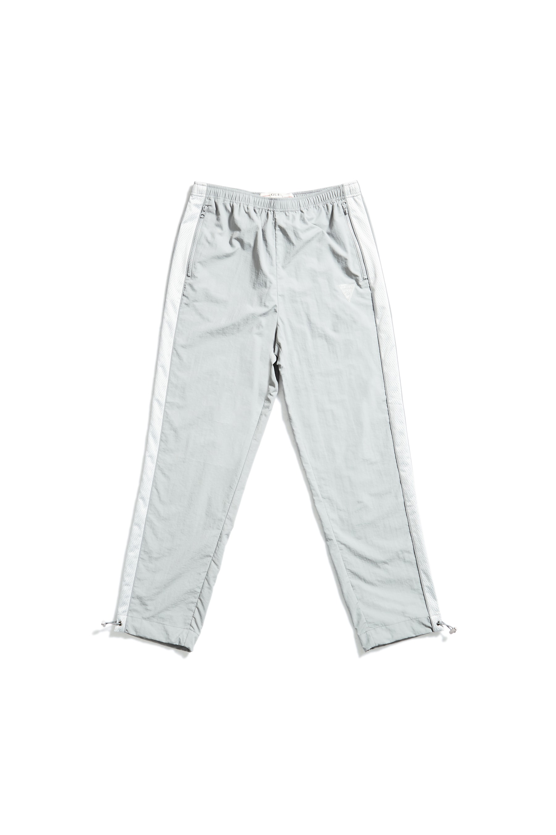 GUESS JEANS U.S.A lance sa première collection GUESS SPORT