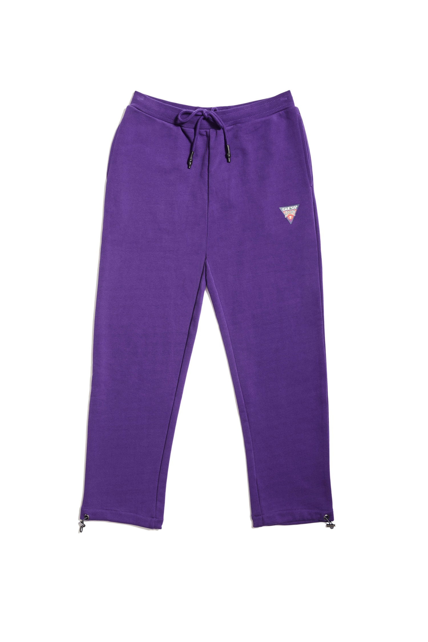 GUESS JEANS U.S.A lance sa première collection GUESS SPORT