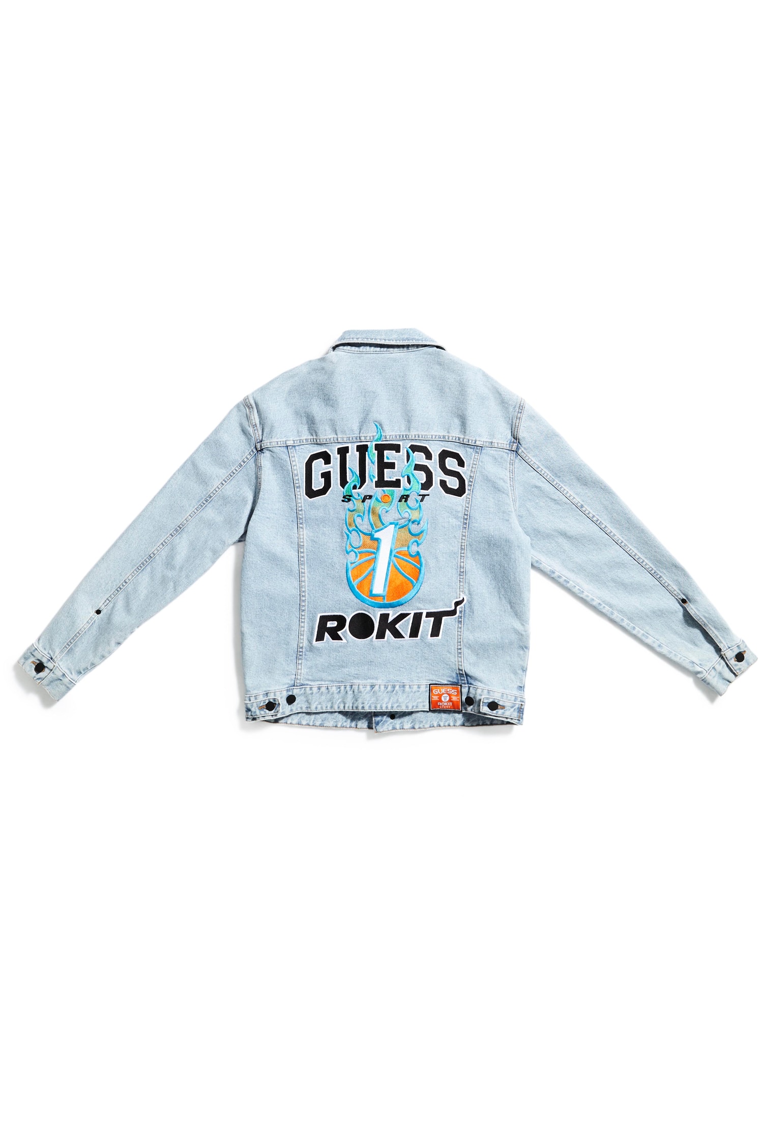 GUESS JEANS U.S.A lance sa première collection GUESS SPORT