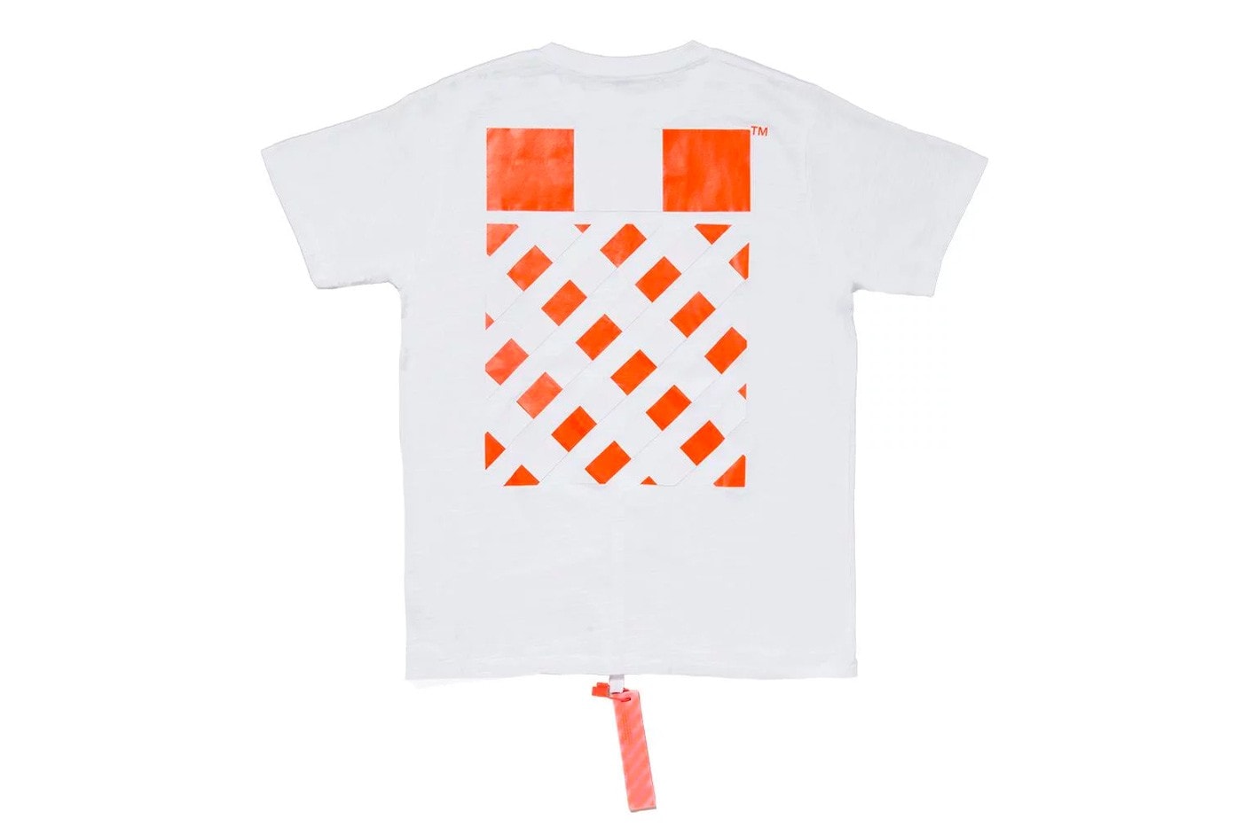 Photos Off White