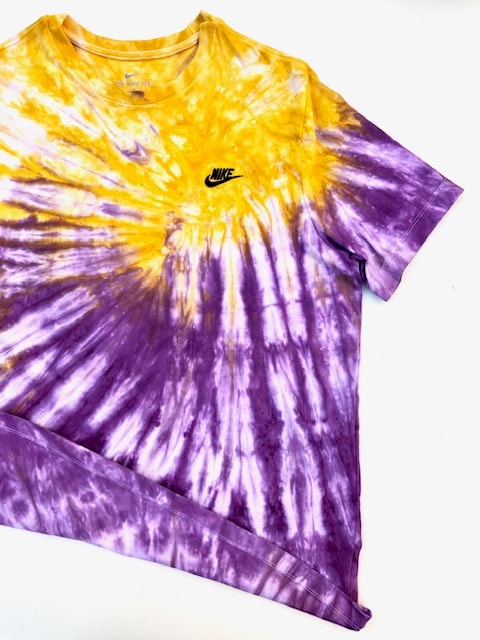 Photo Maison Mère Nike tie and dye