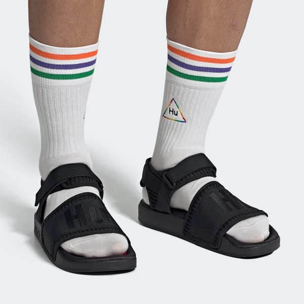 adidas, claquette, Pharrell Williams 