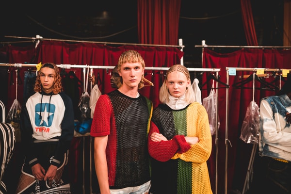 Telfar présente un défilé unisexe à la Fashion Week de Paris pour redonner le pouvoir "aux putains de gens"