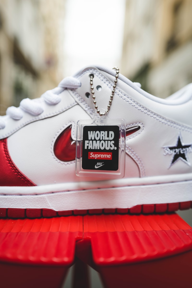 Supreme x Nike SB Dunk Low : Zoom sur la "Varsity Red"