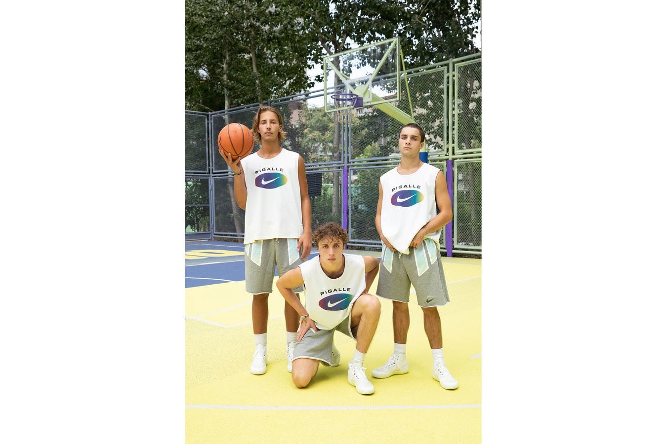 Phots Nike x Pigalle converse