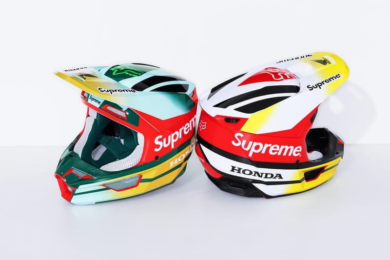 Casque, motocross... Voici la collection Supreme x Honda x Fox Racing