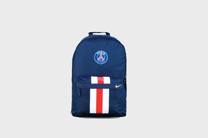 Le PSG dévoile de nouvelles vestes Windrunner Nike pour cette saison