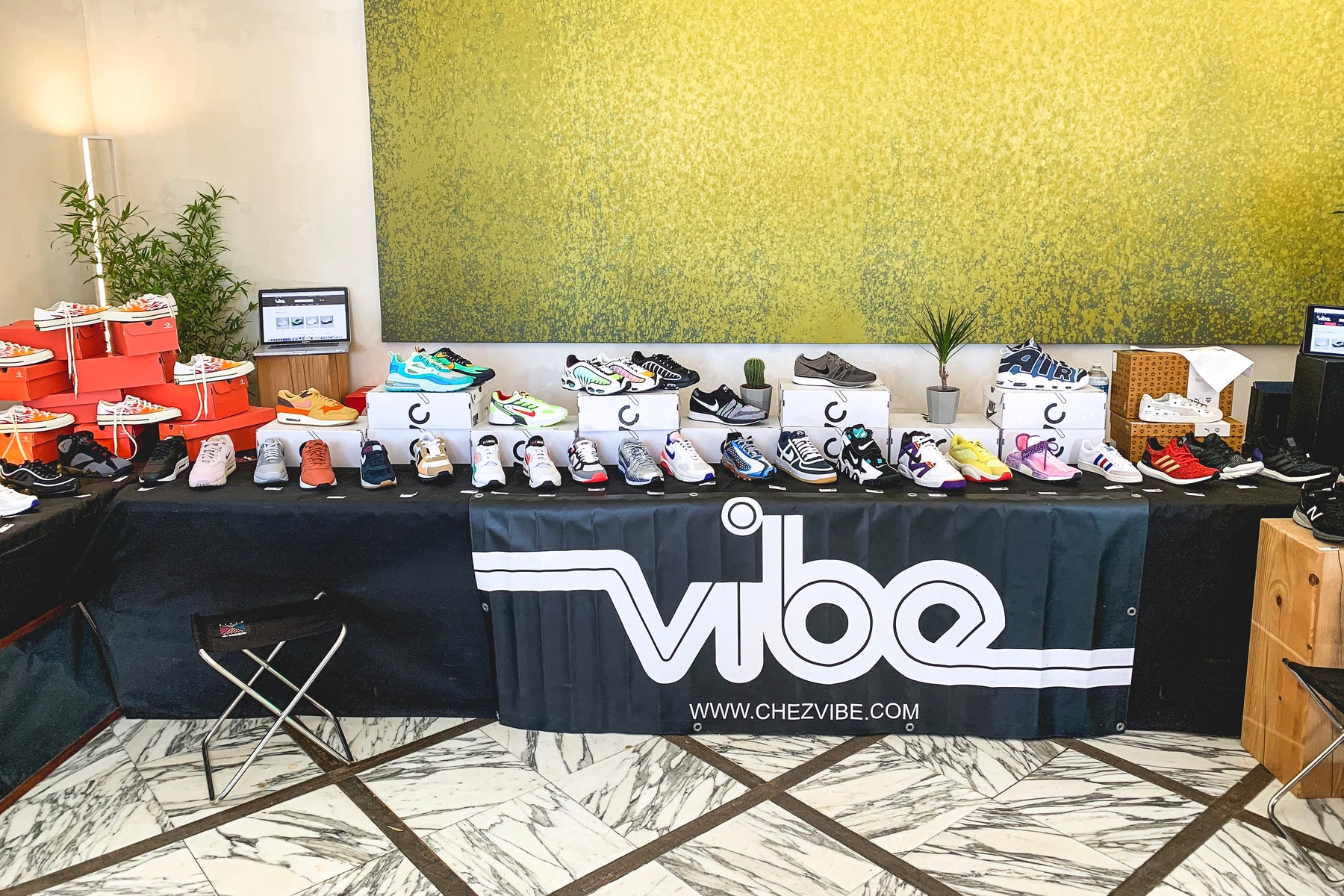 Les débuts prometteurs du Sneakers Market à Marseille