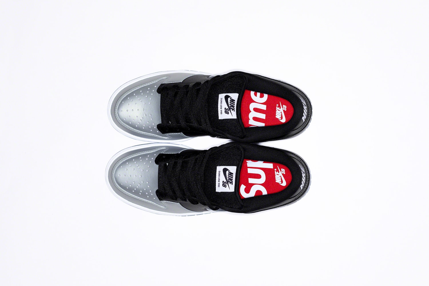 Supreme x Nike SB Dunk Low