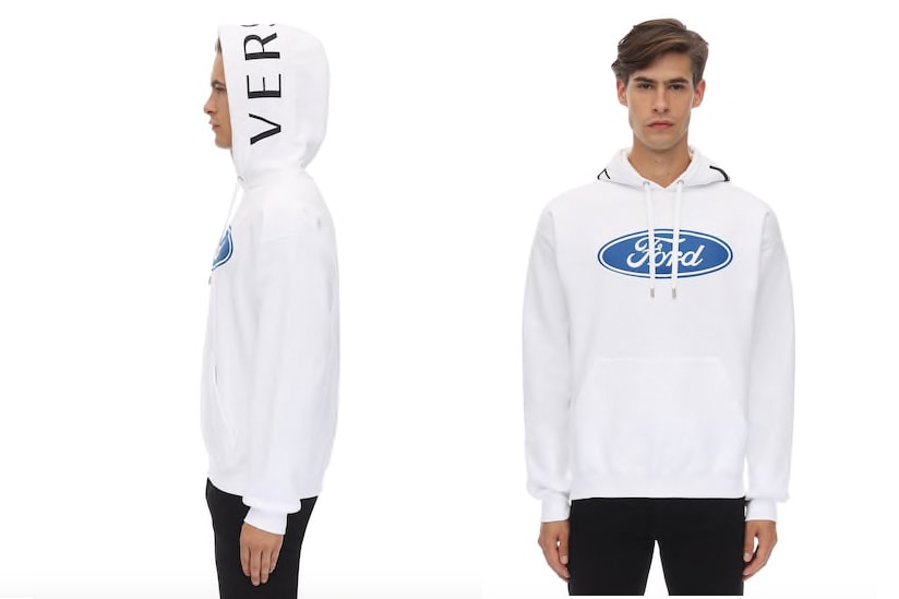 La collab Versace x Ford est désormais disponible