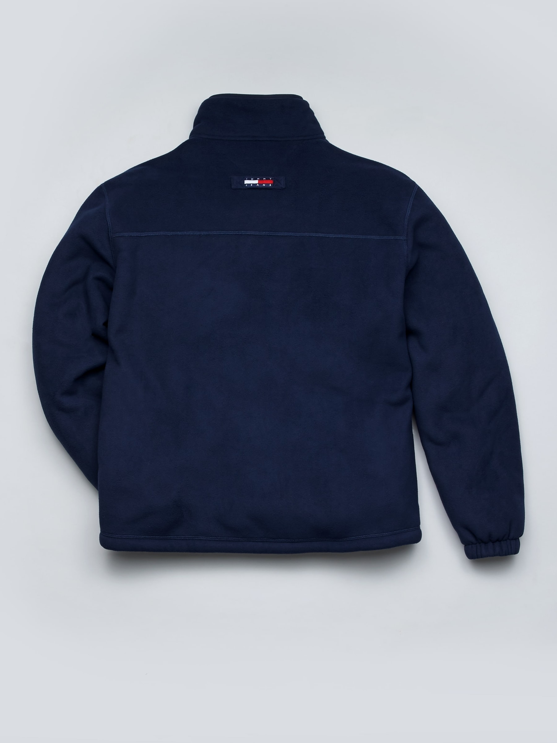 Tommy Jeans réédite des pièces vintage dans une nouvelle collection capsule