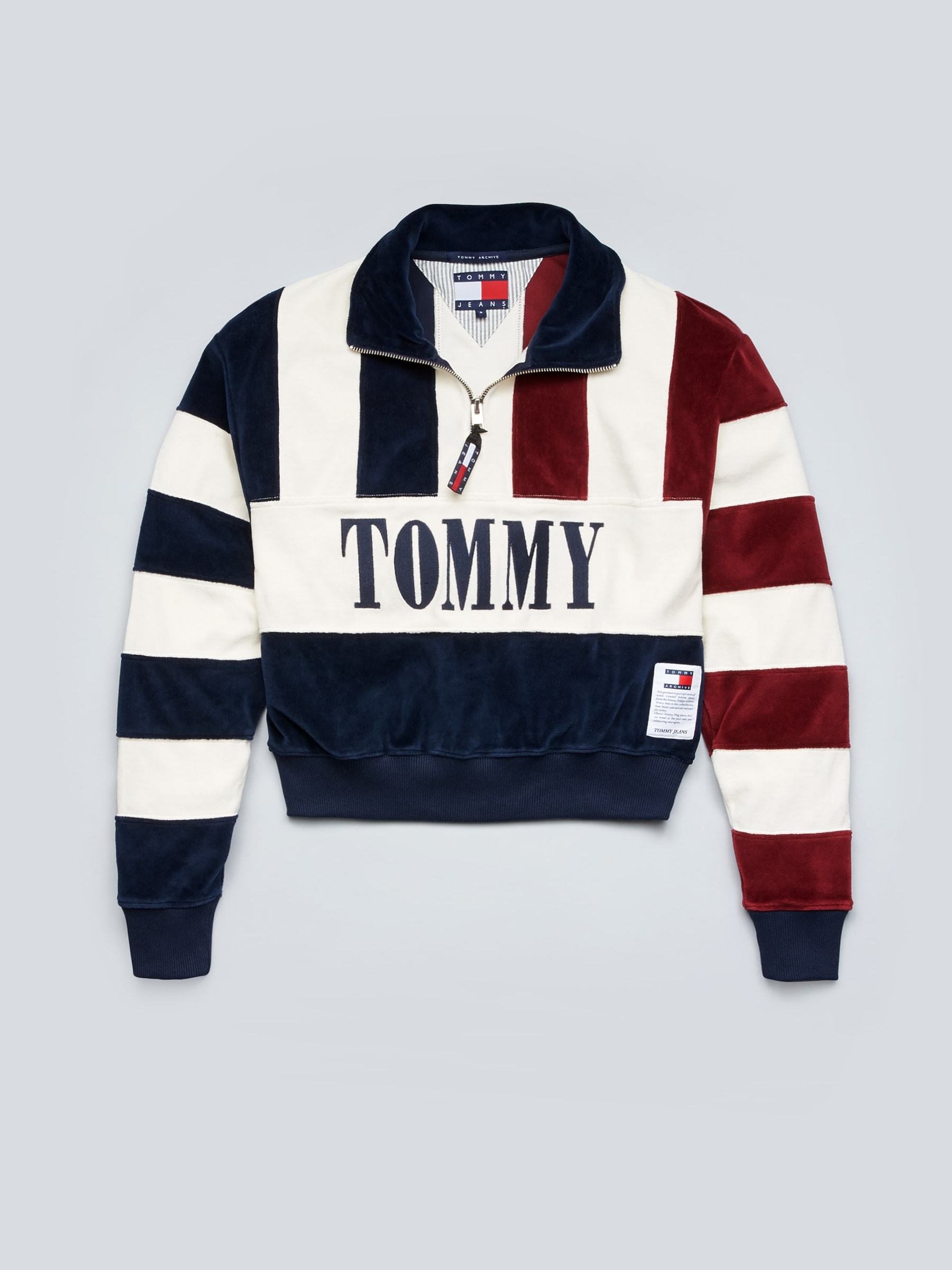 Tommy Jeans réédite des pièces vintage dans une nouvelle collection capsule