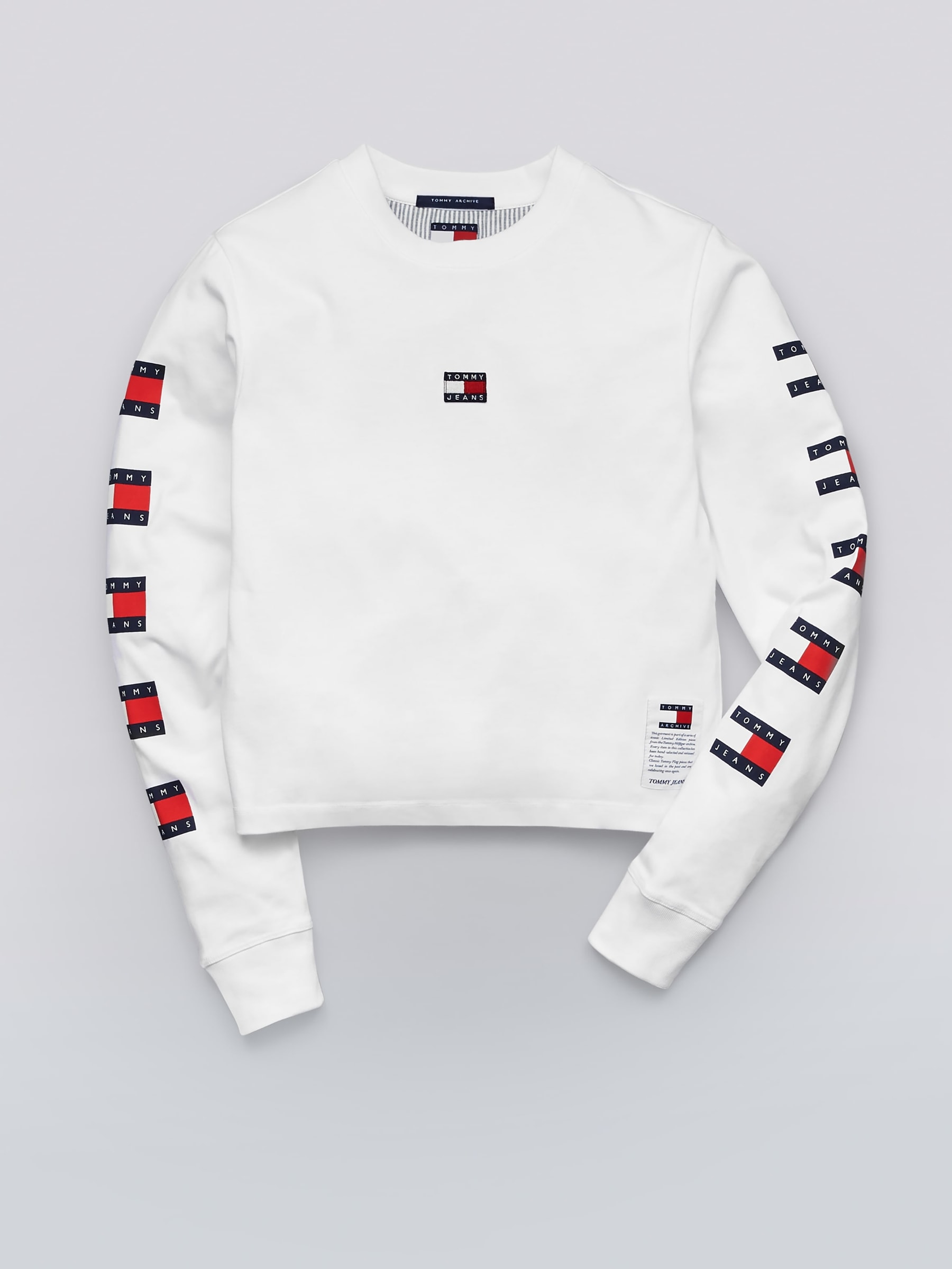 Tommy Jeans réédite des pièces vintage dans une nouvelle collection capsule