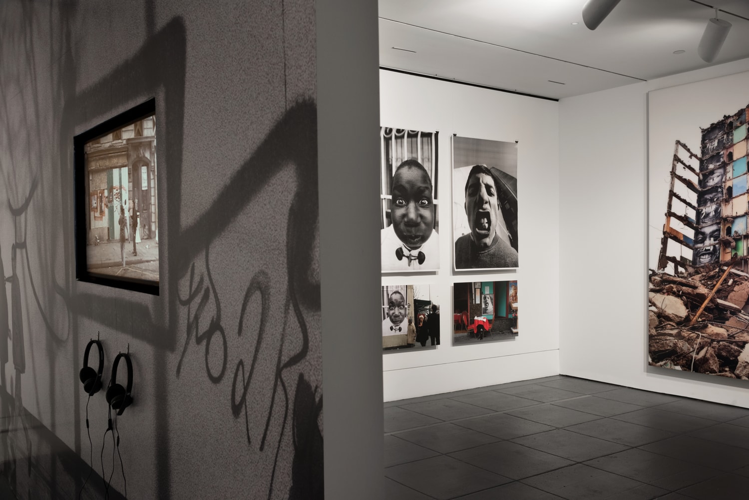 Photos JR exposition Brooklyn