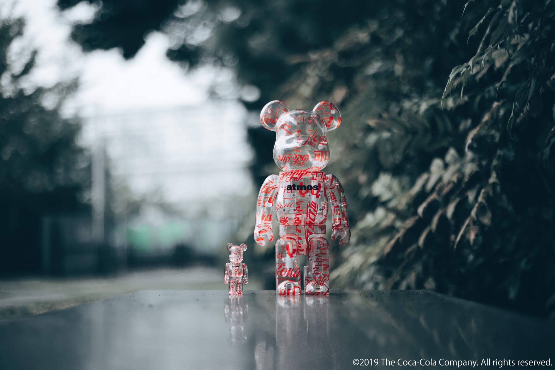 Medicom Toy fait équipe avec Coca-Cola autour de deux BE@RBRICK