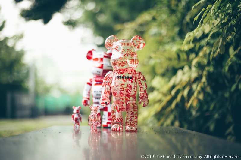 Medicom Toy fait équipe avec Coca-Cola autour de deux BE@RBRICK