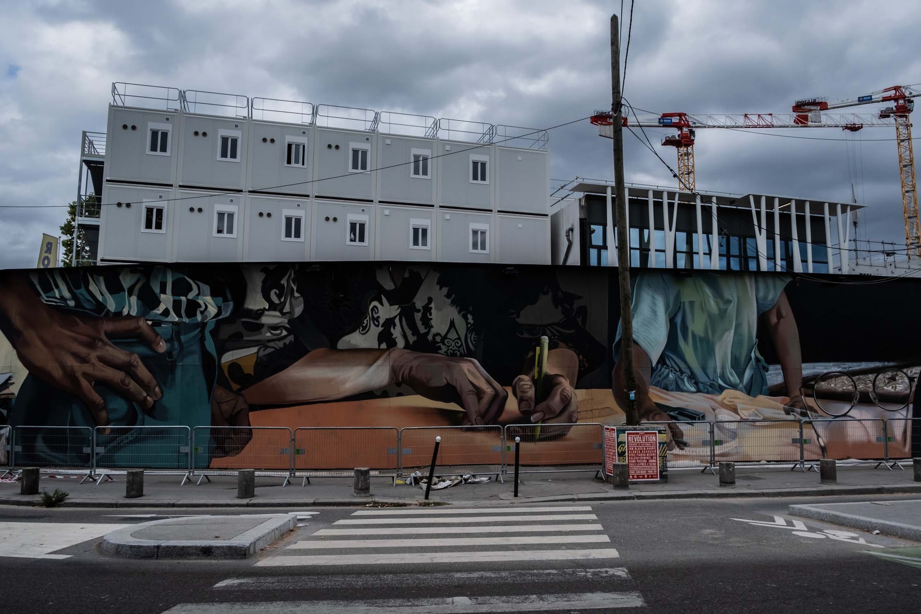 Chanel Métiers d'Art paris fresque case maclaim