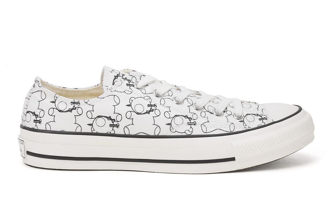 Converse UNDERCOVER