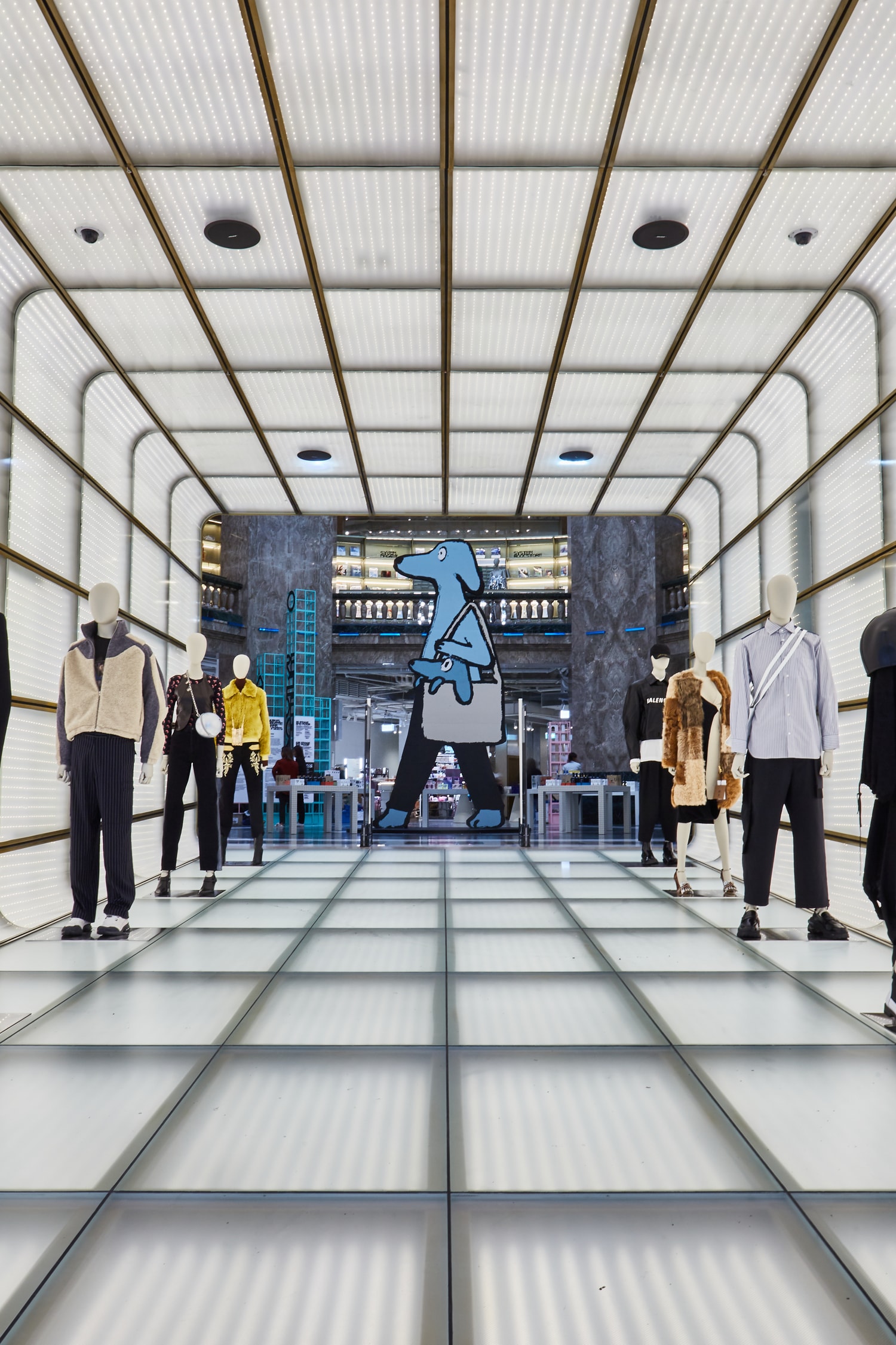 Photo Jean Jullien Galeries Lafayette Champs-Élysées