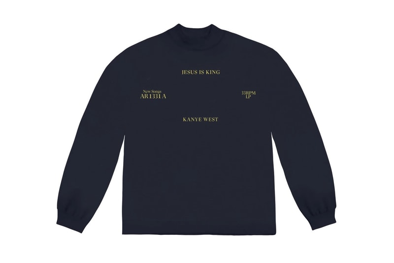 Photos Merch Kanye West Jesus is King