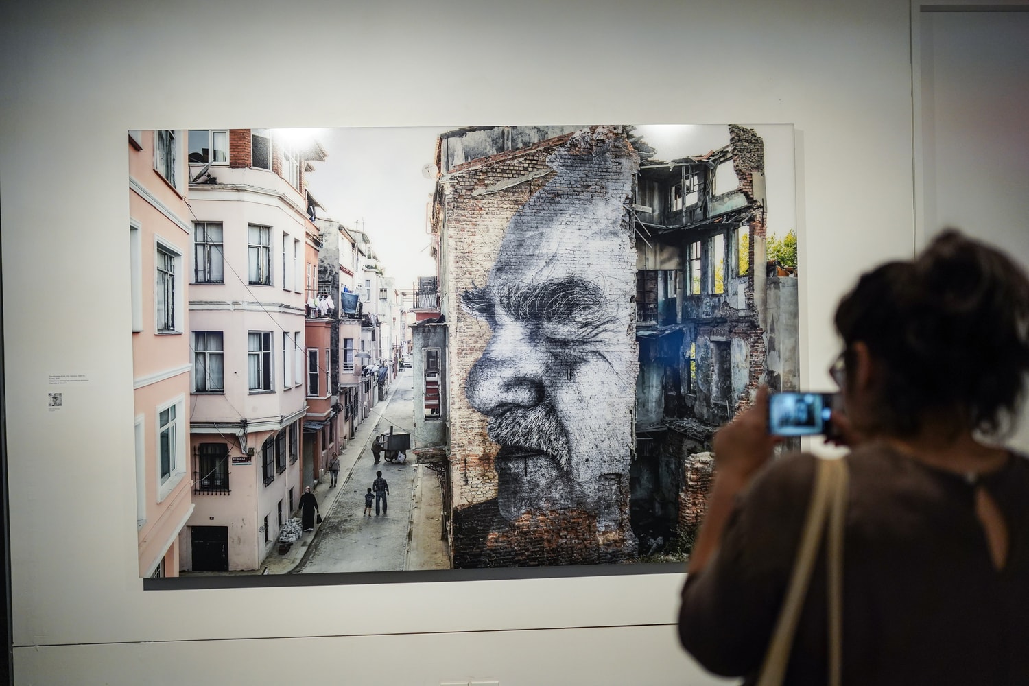 Photos JR exposition Brooklyn