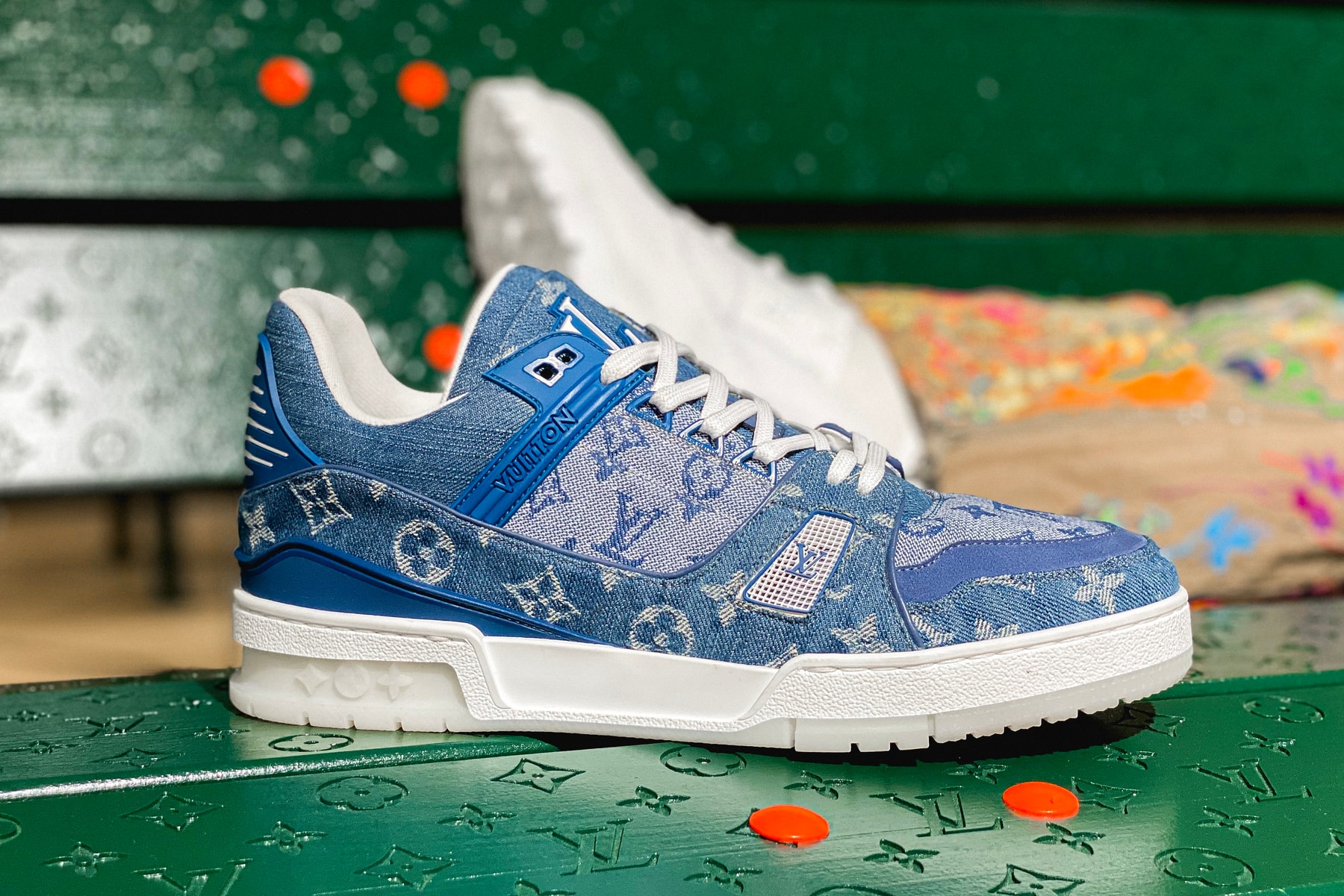 Photo Louis Vuitton Virgil Abloh sneaker