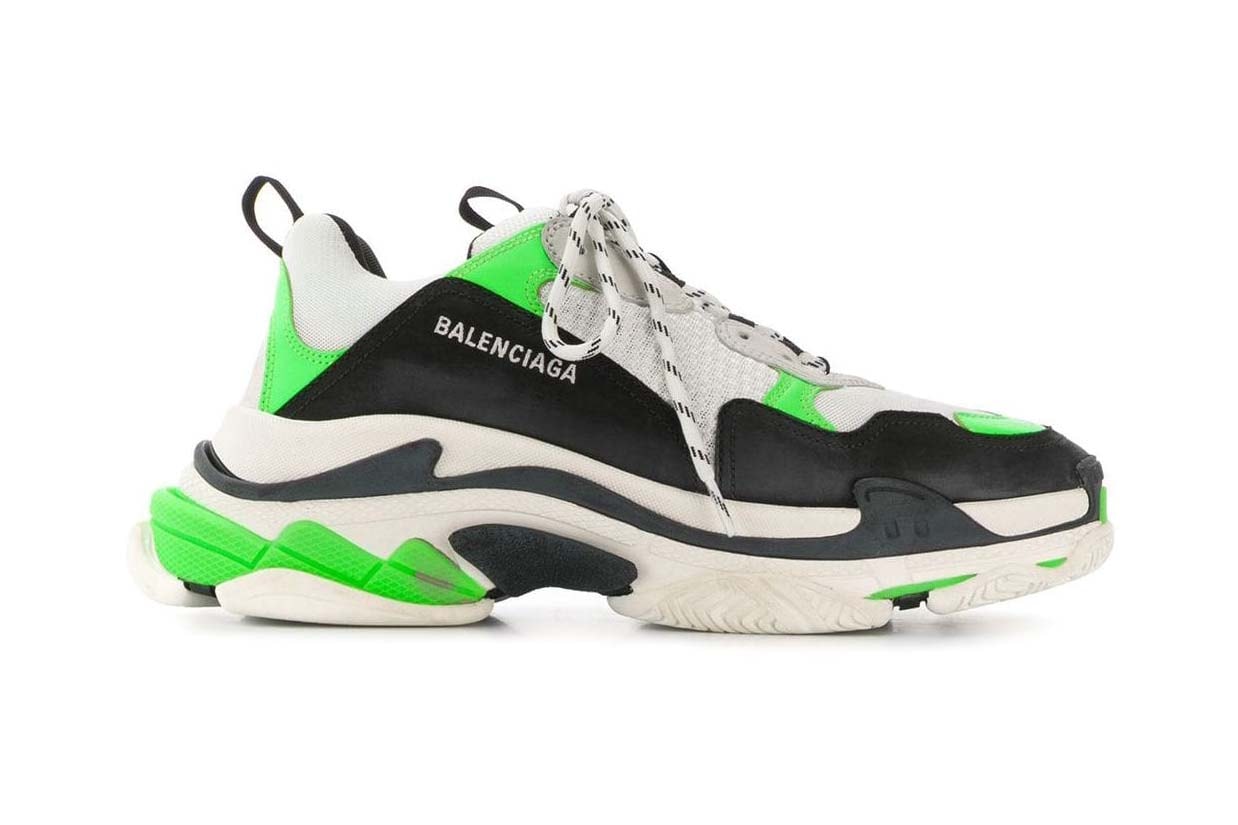 YEEZY BOOST 700 Wave Runner