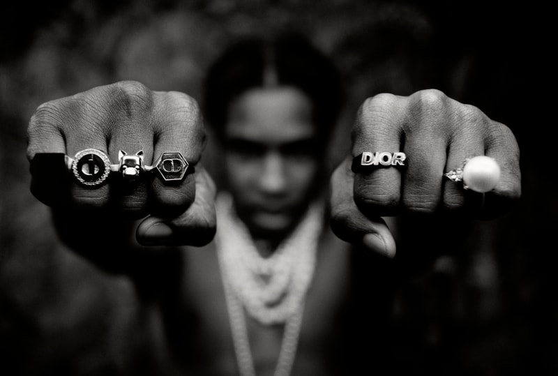 Dior : A$AP Rocky, Bella Hadid... se font tirer le portrait pour imager la première année de Kim Jones