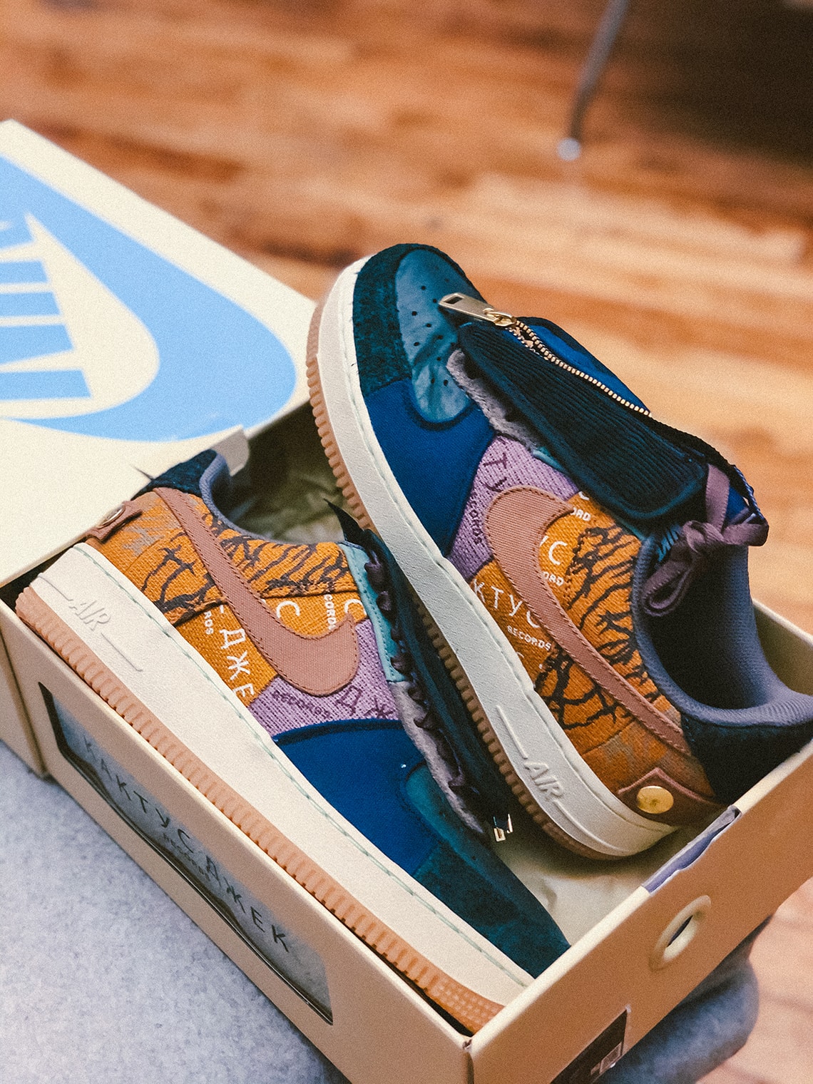 Travis Scott : Ses Nike Air Force 1 seront vendues avec une boite personnalisée