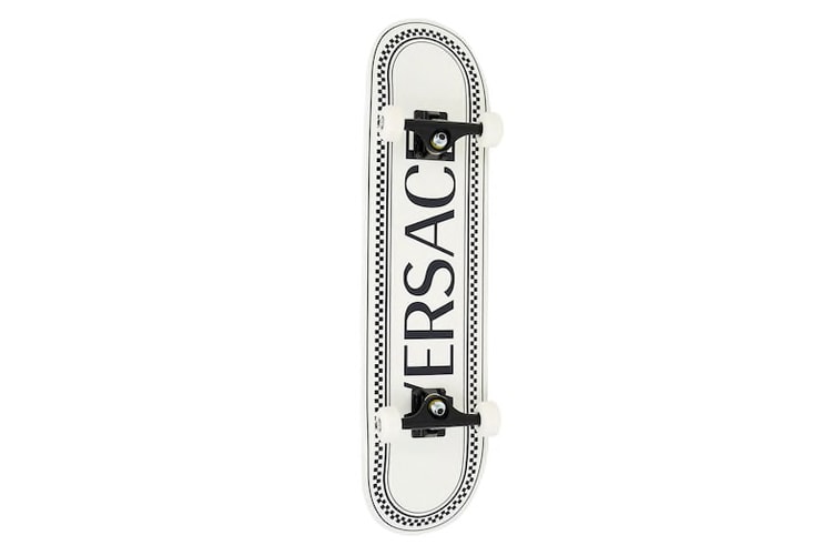 Versace dévoile une planche de skate à 550 euros