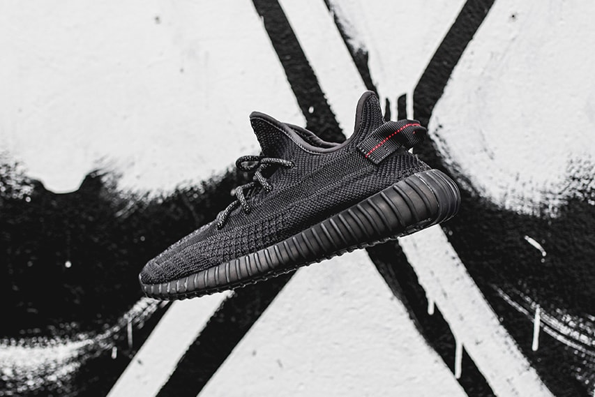 YEEZY BOOST 350 V2 Black