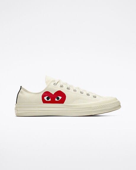 Converse x COMME des GARÇONS : Les Chuck Taylor remisent en vente par surprise