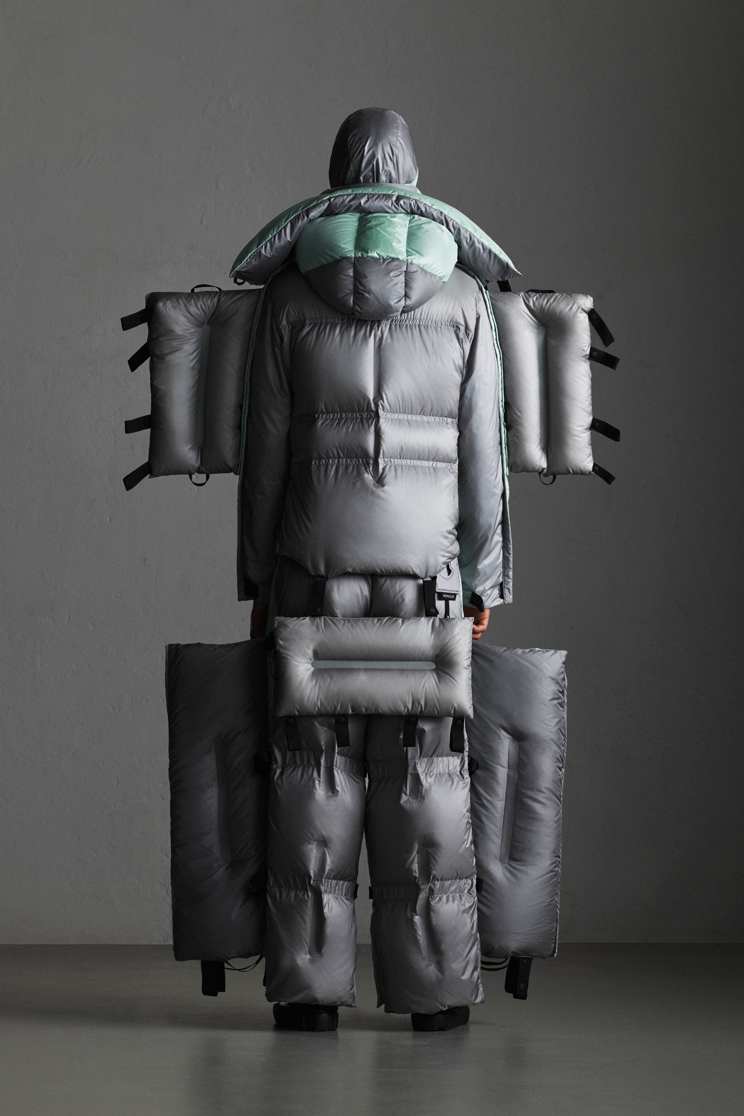 Photos lookbook Moncler Genius Craig Green 