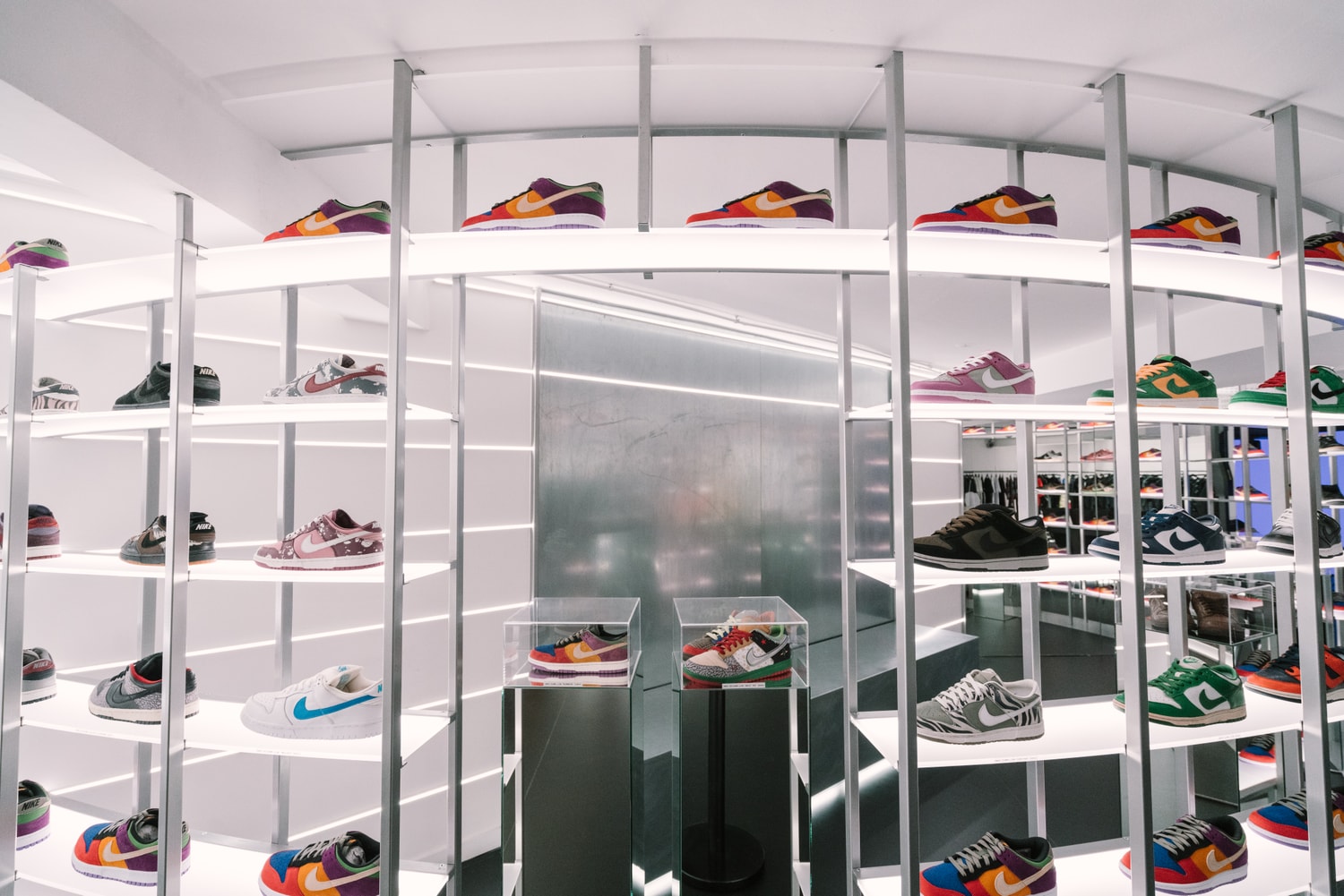 Photos Talk Nike & The Next Door 