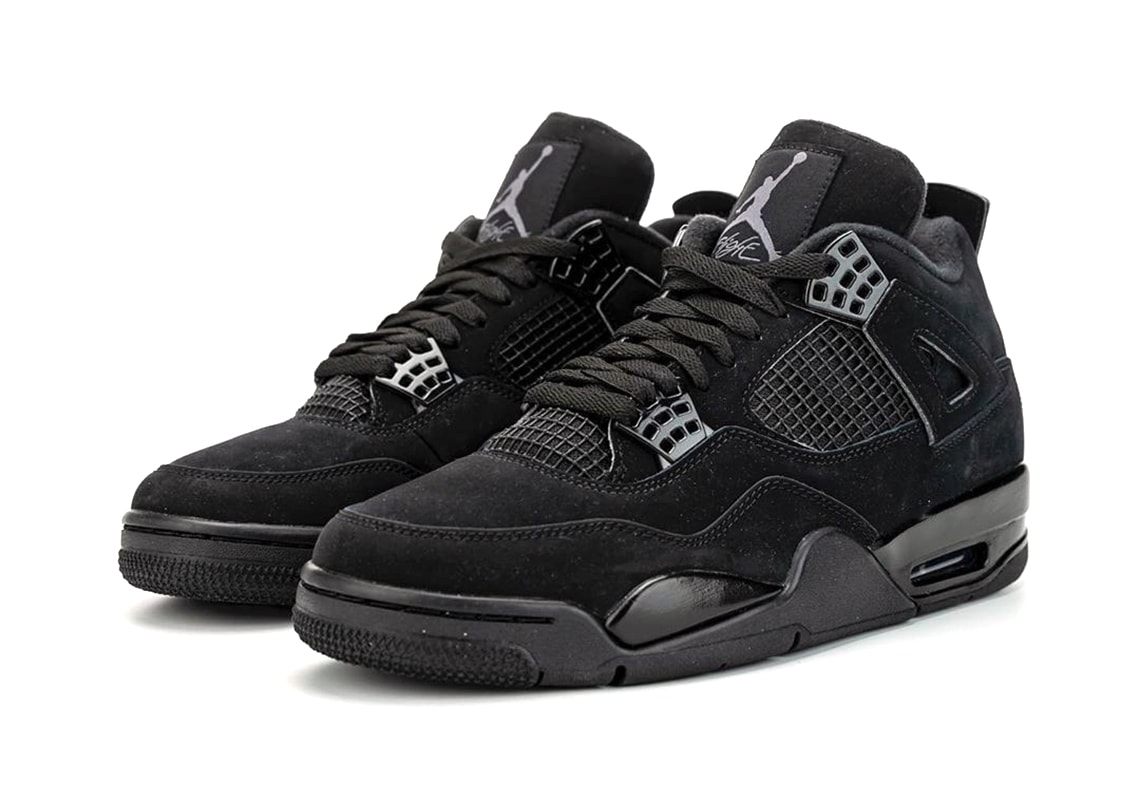 Air Jordan 4 Black Cat photos