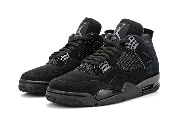 Air Jordan 4 Black Cat photos