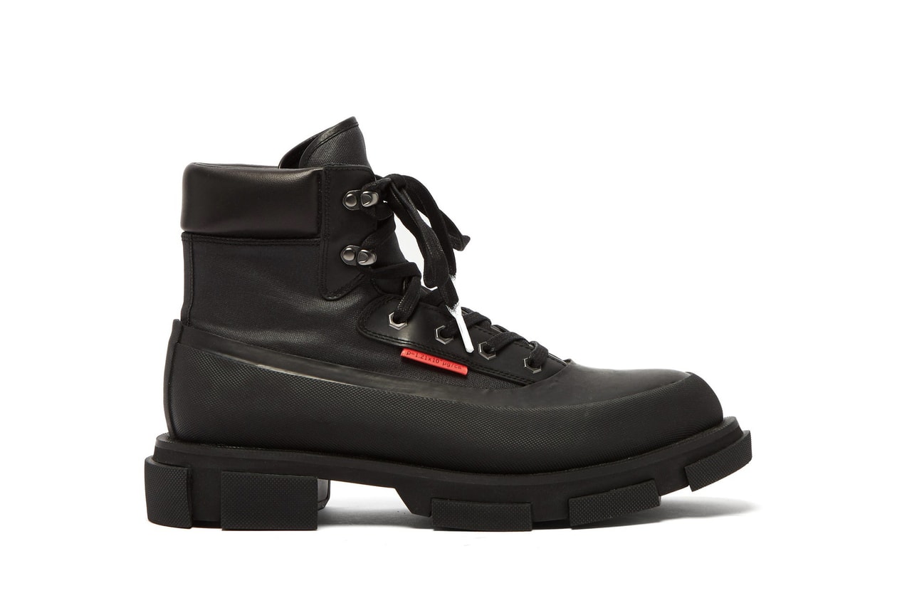 Photo Bottes en caoutchouc shopping luxe