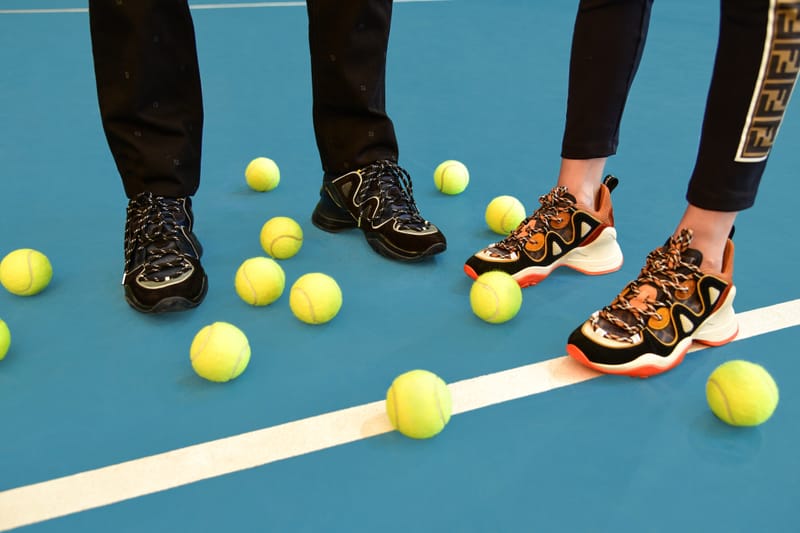 Les nouvelles sneakers de Fendi rendent hommage au QG de la Maison de luxe italienne