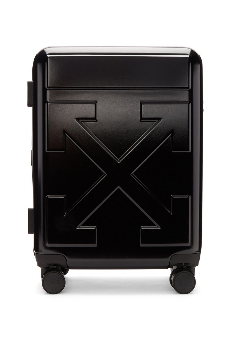 Off-White™ met en vente ses valises "FOR TRAVEL"