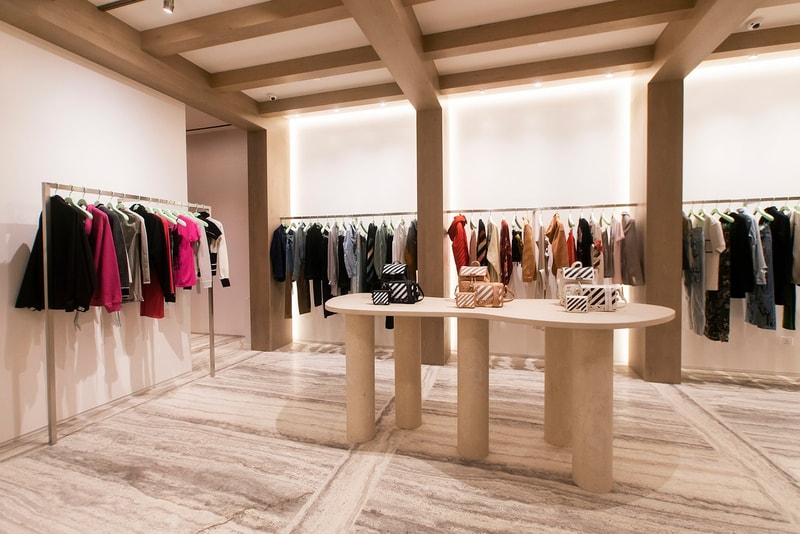 Off-White™ : Rentrez dans la nouvelle boutique de Kuala Lumpur inspirée des intérieurs italiens