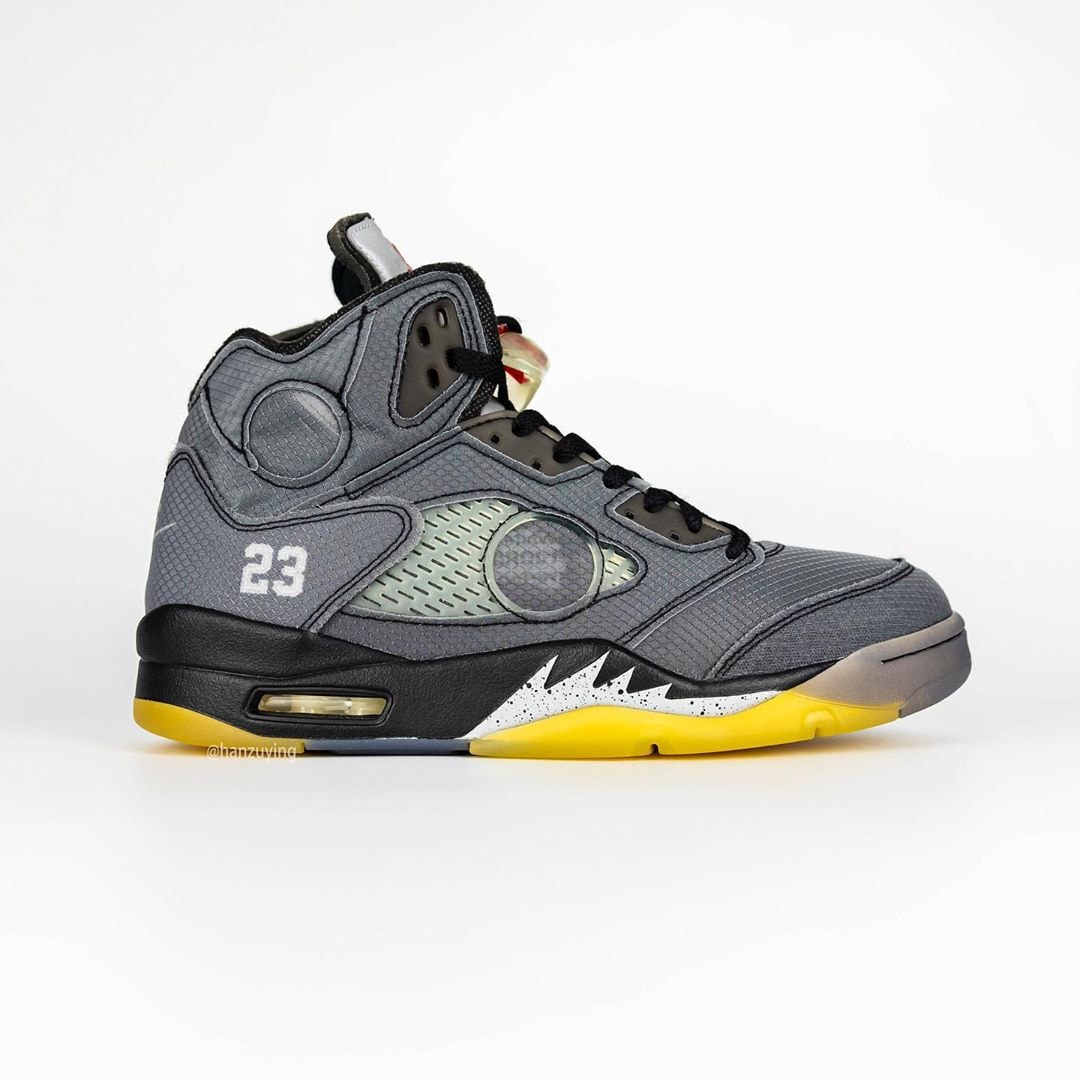Photo Off-White™ x Air Jordan 5