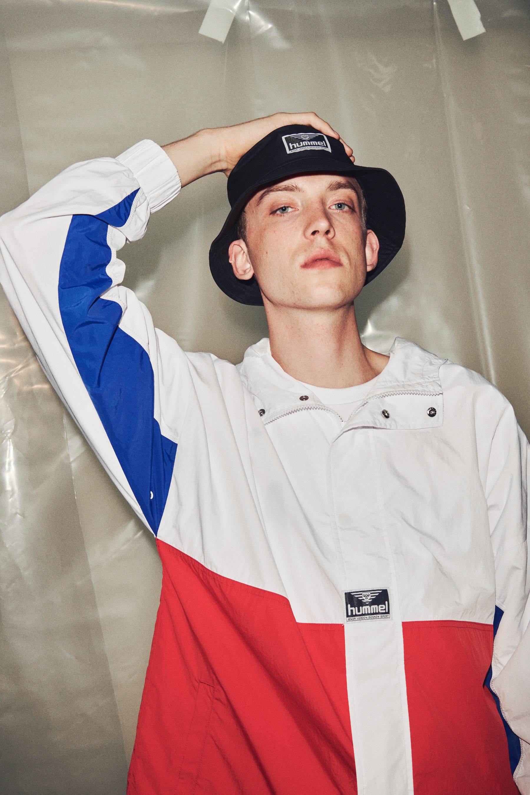 Hummel présente sa collection Printemps/Été 2020 et continue de célébrer sa renaissance avec élégance